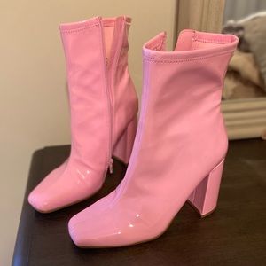 Steve Madden Lynden Boots Pink 8.5 never worn